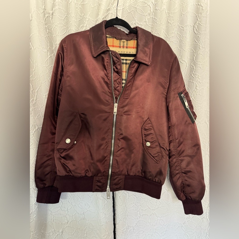Burberry men jacket color: burgundy